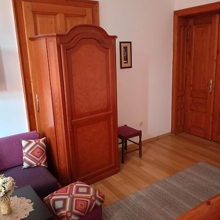Apartment And Rooms"Tabasnice"Tuzla Centar Экстерьер фото