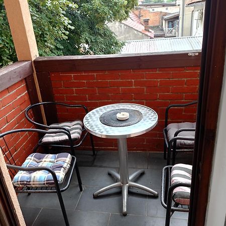 Apartment And Rooms"Tabasnice"Tuzla Centar Экстерьер фото