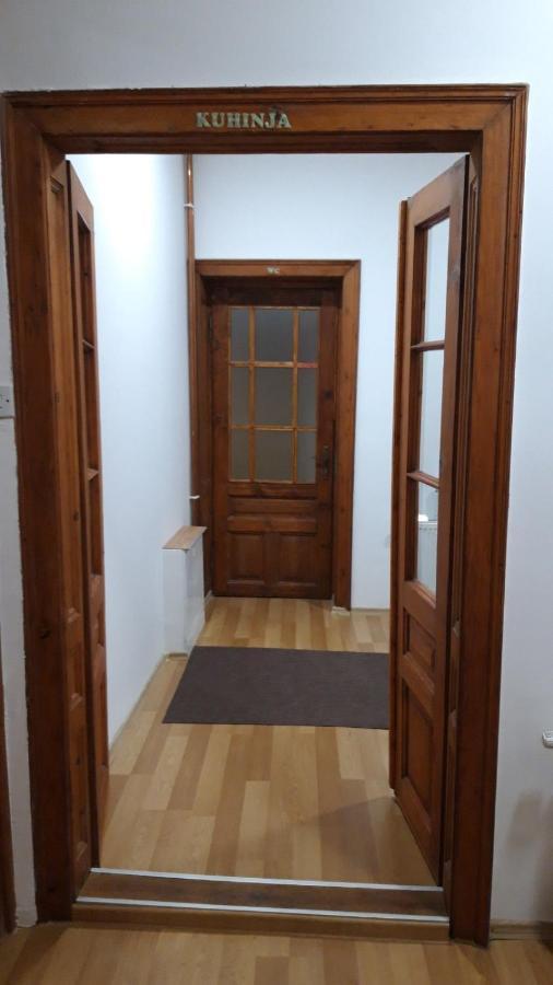Apartment And Rooms"Tabasnice"Tuzla Centar Экстерьер фото
