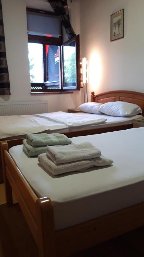 Apartment And Rooms"Tabasnice"Tuzla Centar Экстерьер фото